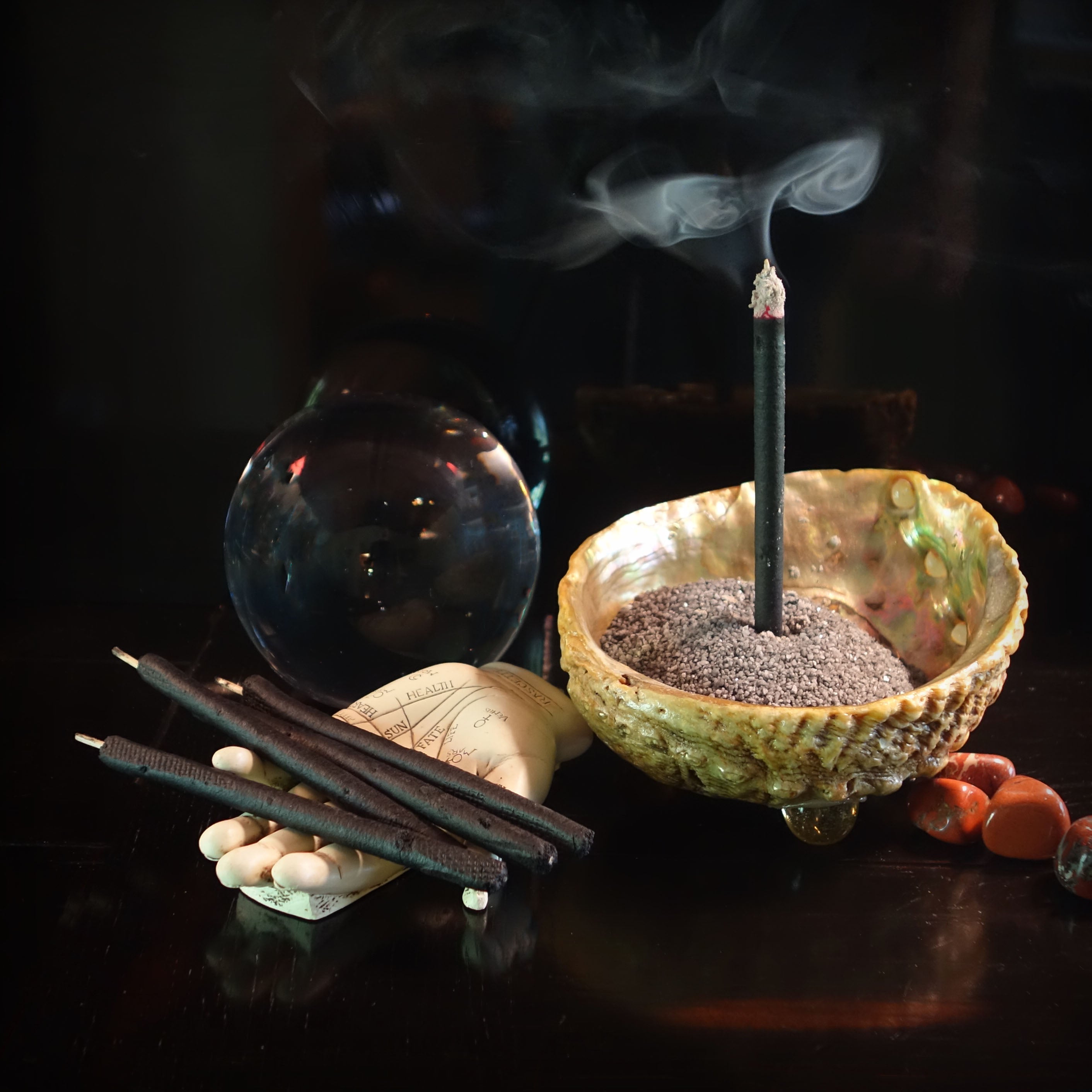 Inca Aromas all-natural fair-trade incense. Jasmine and Mandarin promoting balance and vitality Incense