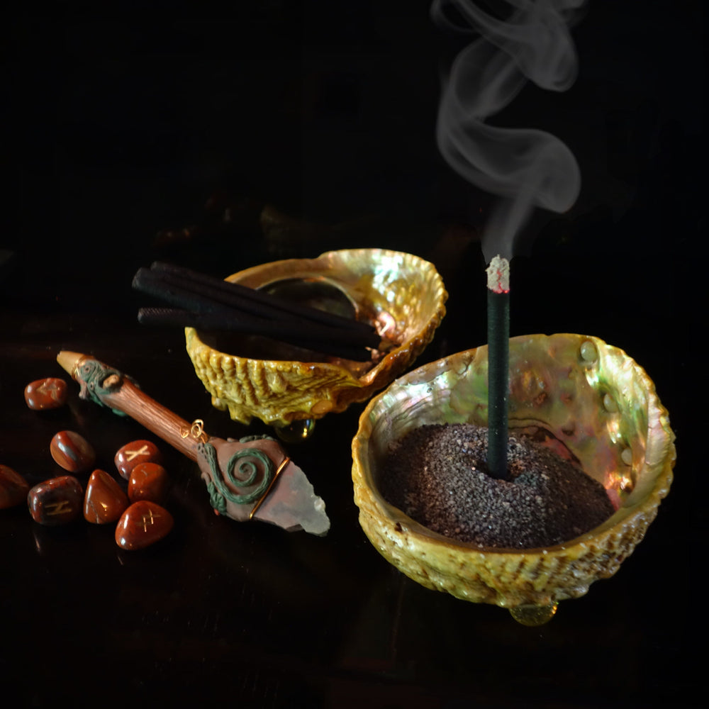 Inca Aromas all-natural fair-trade incense. Lemongrass to relieve stress and promote purification Incense